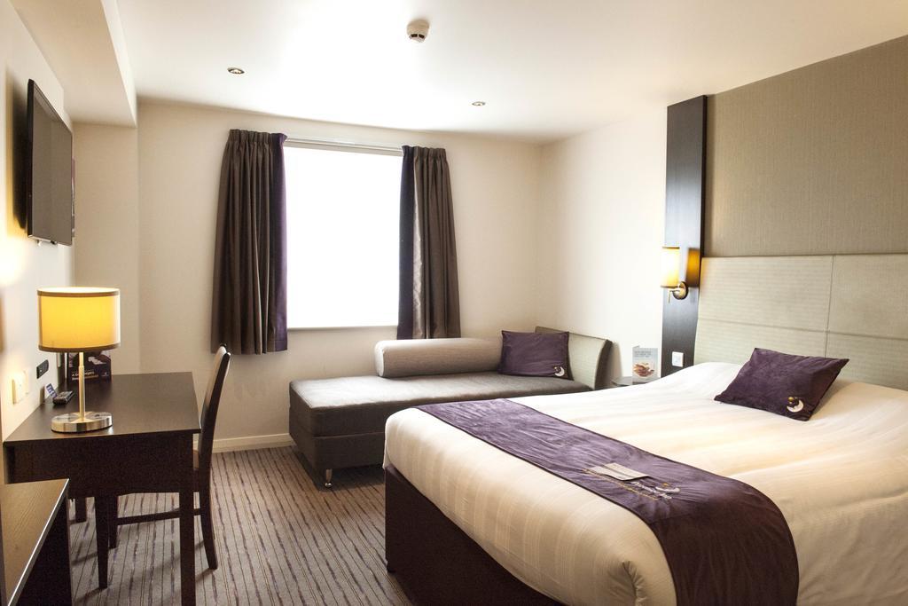Premier Inn Ланкастер Екстер'єр фото
