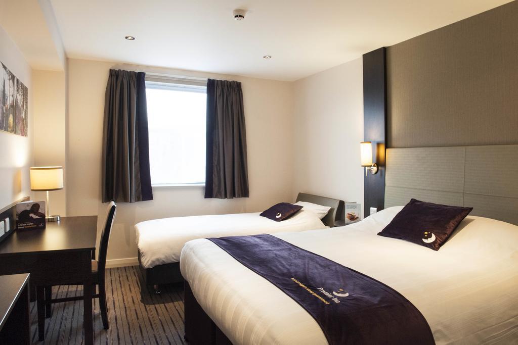 Premier Inn Ланкастер Екстер'єр фото