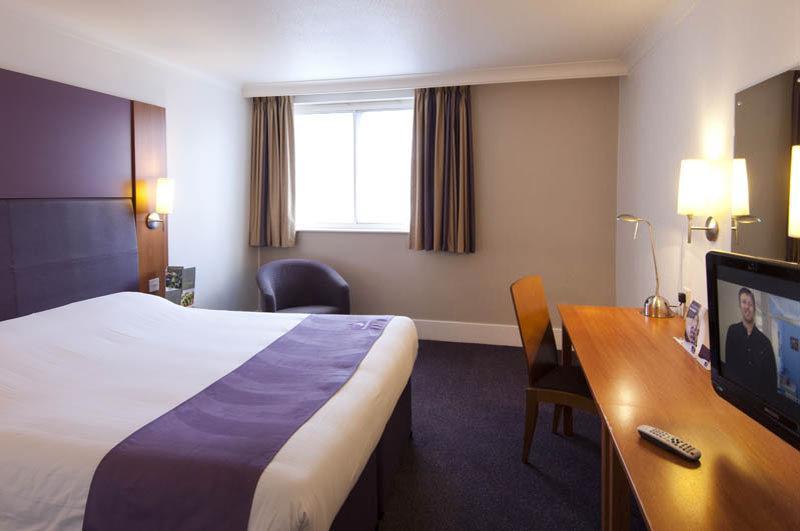 Premier Inn Ланкастер Екстер'єр фото
